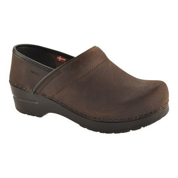 Women's Sanita Clogs Professional Oil