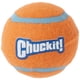 thumbnail image 4 of Pelota de tenis para perros Chuckit! Tamaño mediano, para 9 a 27 kg, paquete de 4, 4 of 9