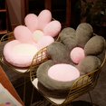 thumbnail image 2 of Almohada Kawaii de flores suaves para niños y niñas, cojín de felpa para asiento, sofá de interior, decoración para el hogar, regalo de invierno, 2 of 5