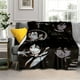 thumbnail image 1 of Black Butler lanza mantas para niños, manta de franela súper suave y cálida para viajes, ropa de cama, sofá, cama, manta para regalos, 1 of 4