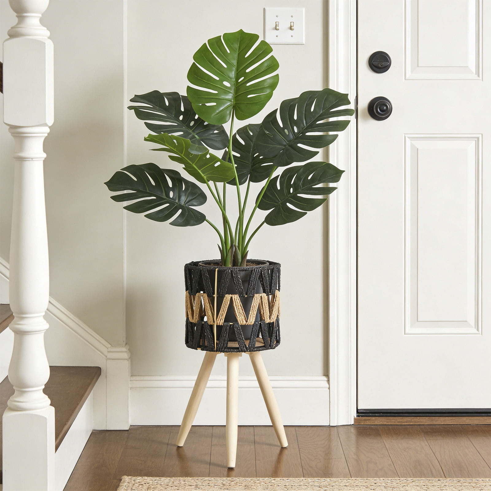 Small Woven Wooden Plant Stand, Desktop and Balcony Decorative Flower Pot Holder, Assembly Required Mini Plant Display Rack, Compact Home and Garden Accent Piece