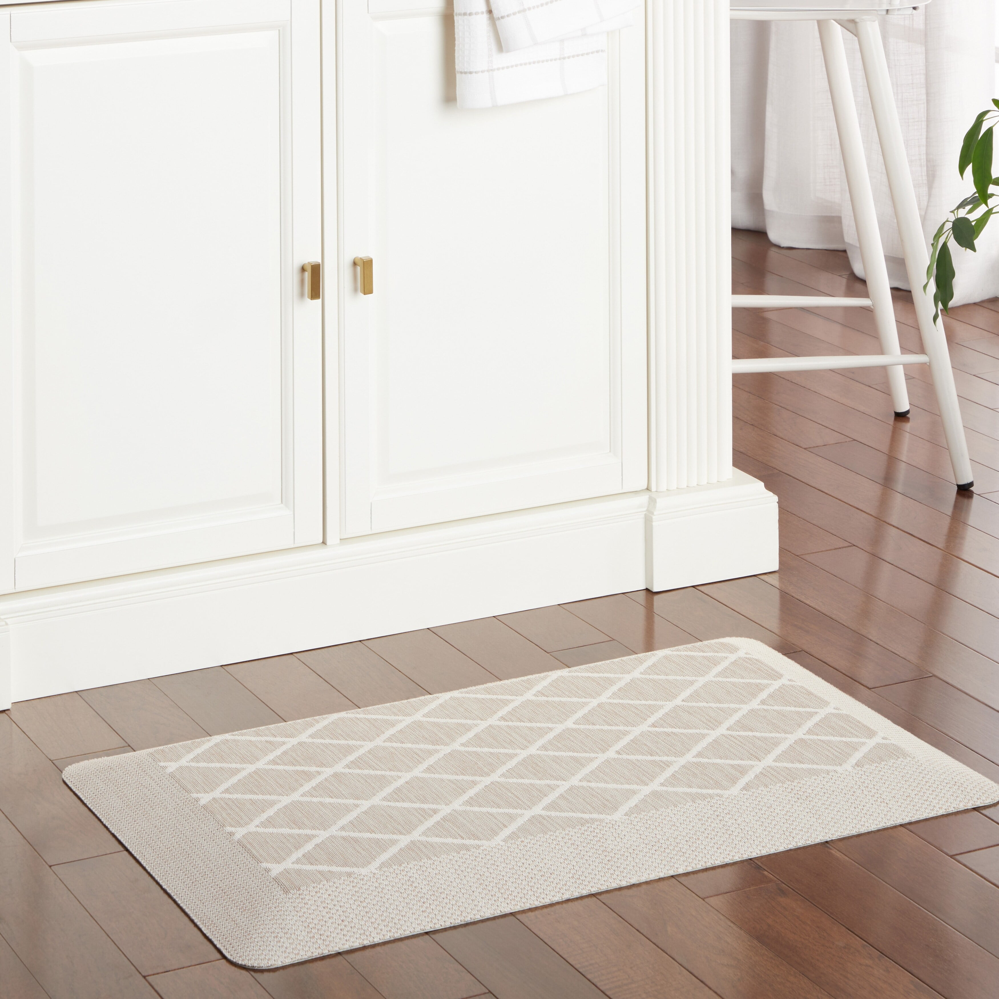 Martha Stewart Miles Modern Diamond Anti-Fatigue Air-Infused Kitchen Mat, Coffee Brown, 19.6"x32"