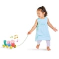 thumbnail image 3 of Juguete Pull Along Toomies Peppa Pig con música y ruedas a partir de 18 millones, 3 of 6