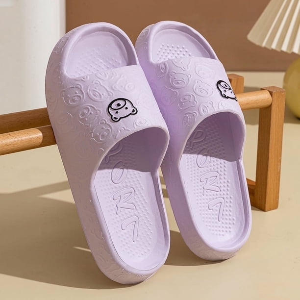 Zapatillas de moda de verano para hombre, sandalias con estampado de osito, baño interior, antideslizantes, suaves, zapatos informales para dormitorio para mujer, pareja