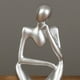 thumbnail image 2 of Escultura de pensador de resina plateada, artesanía, estatua hueca moderna, figura decorativa 13x9cm, 2 of 3