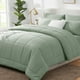 thumbnail image 1 of Juego de edredón CozyLux, color verde salvia, tamaño queen size, 7 piezas, cama en una bolsa, 1 of 7