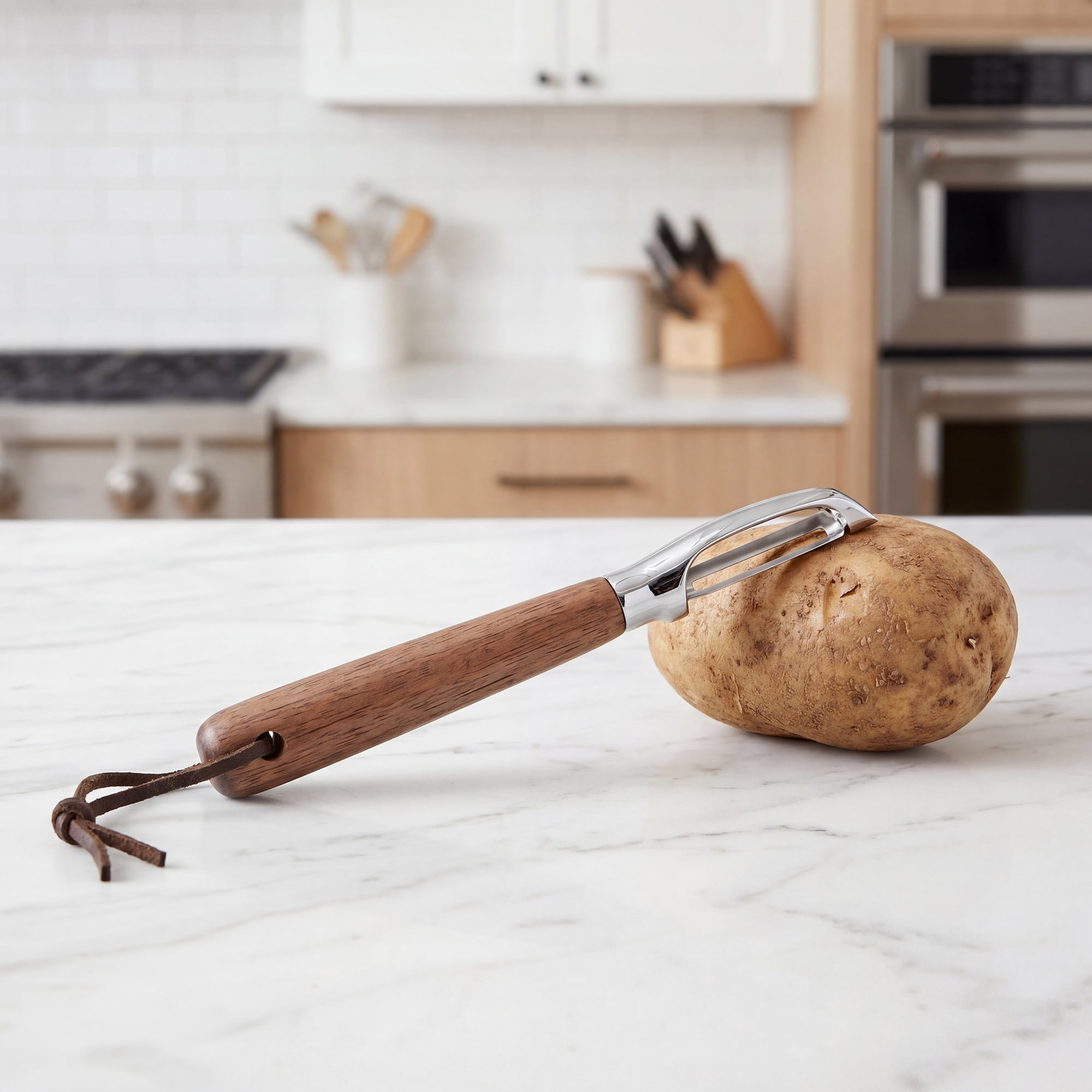 Unique Bargains Wood Vegetable Peeler, Durable Potato Peeler with Ergonomic Handle Walnut 7.1"x0.8"