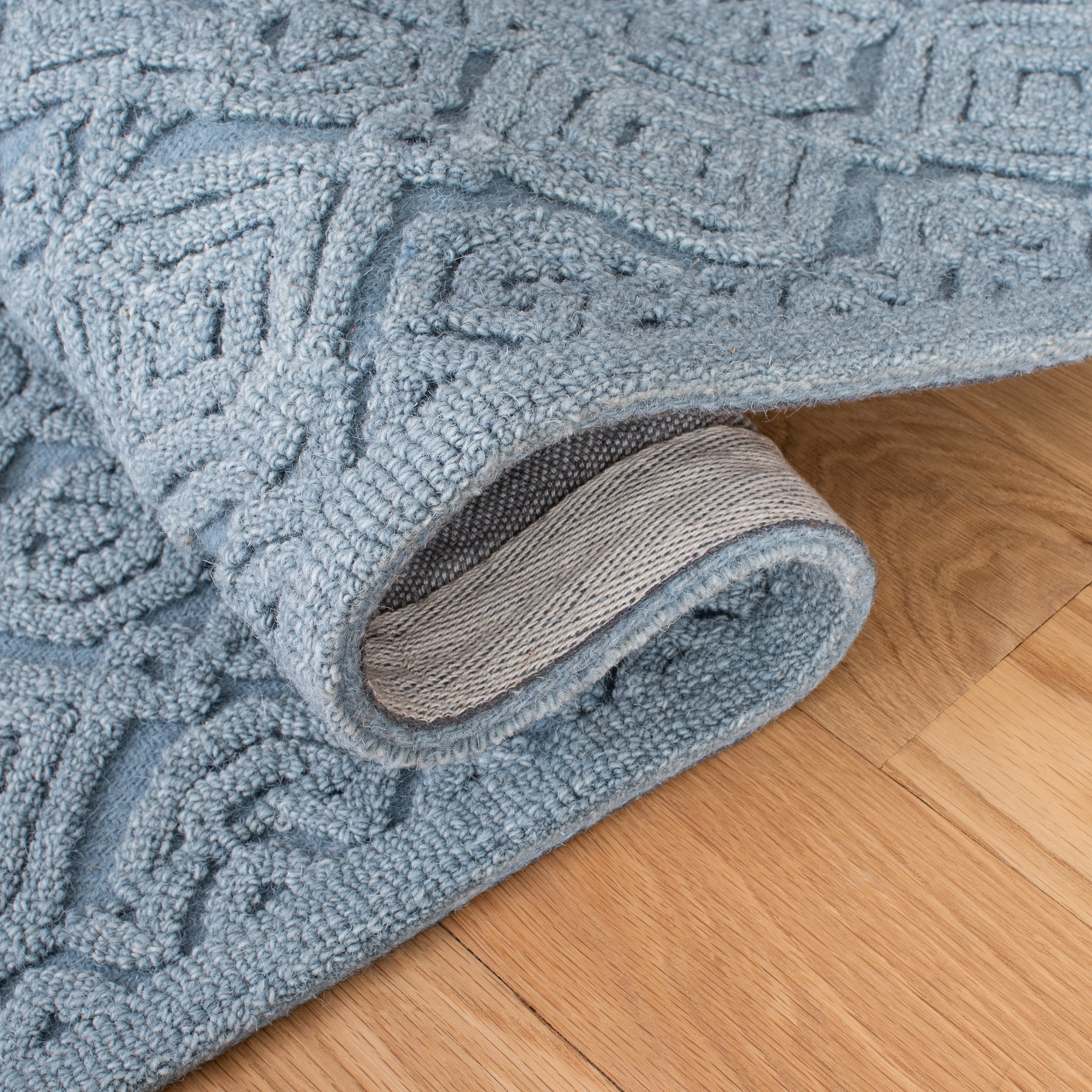 SAFAVIEH Textural Dinah Geometric Runner Rug, Blue, 2'3" x 8'