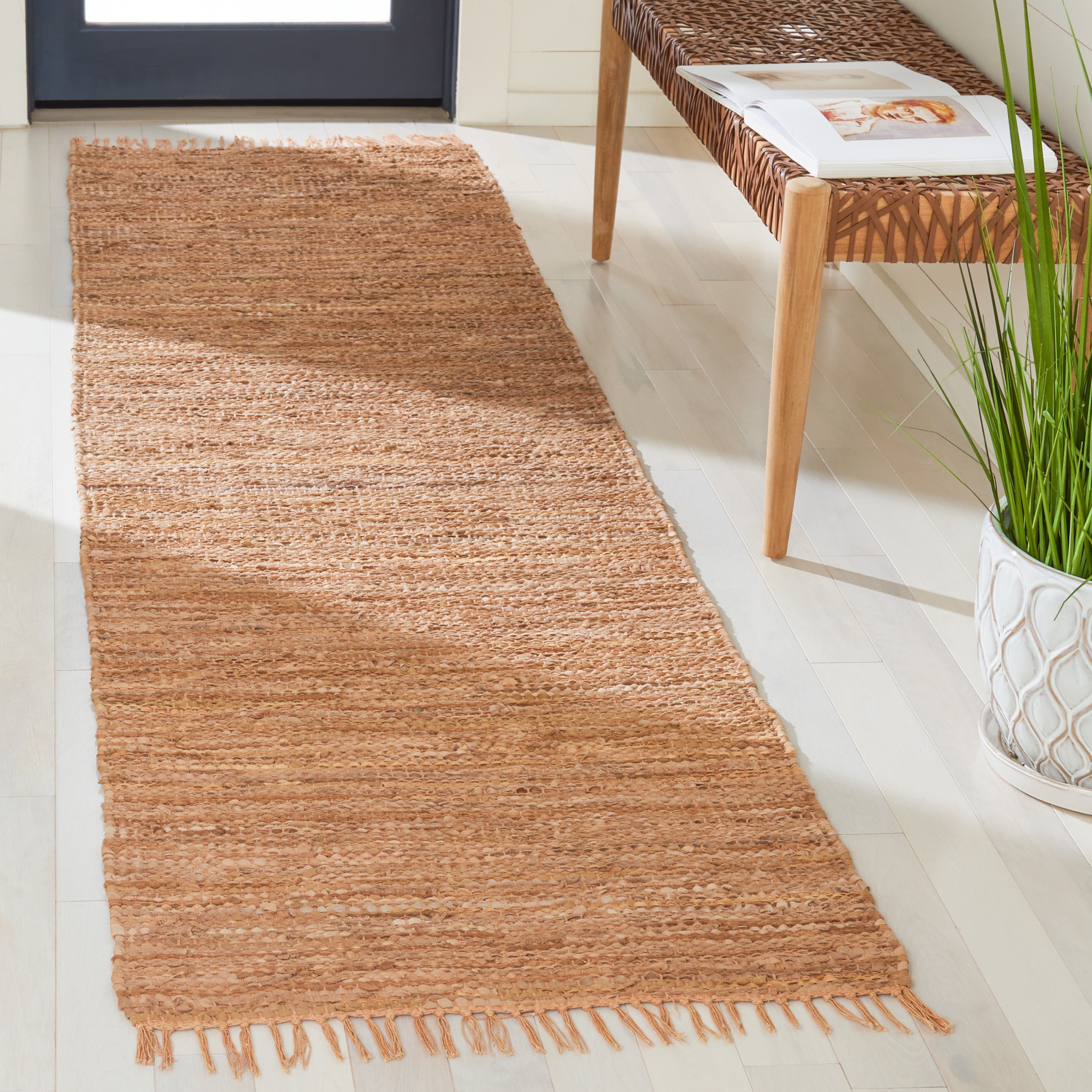 SAFAVIEH Vintage Leather Christal Solid Runner Rug, Light Gold, 2'3" x 9'