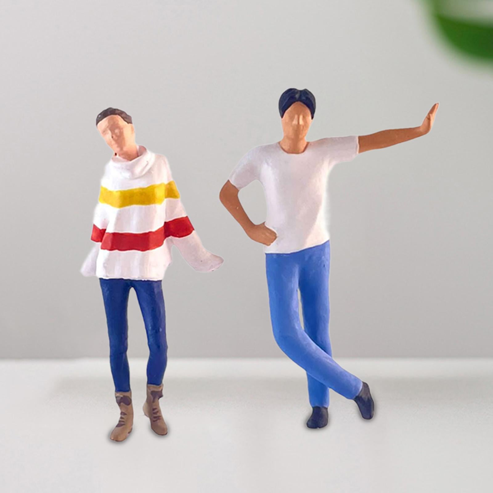 LeeQinersw 2 Pieces 1/64 People Figures DIY Crafts Miniature Boys Girls Model for Dollhouse