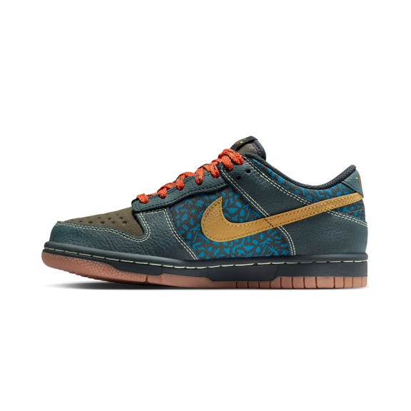 NIKE PRE SCHOOL Dunk Low PS "Seaweed Cargo Khaki Ochre" IH4043 364 IH4043 364 from Stadium Goods
