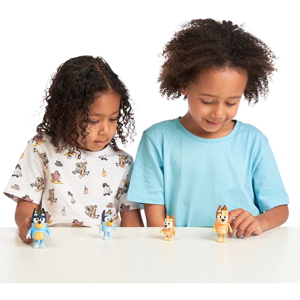 Bluey Family Figures 4Pack: Articulated and Playful Toys for Preschoolers, Includes Bingo, Bluey, Ch(图3) Bluey Family Figures 4Pack: Articulated and Playful Toys for Preschoolers, Includes Bingo, Bluey, Ch(图3)