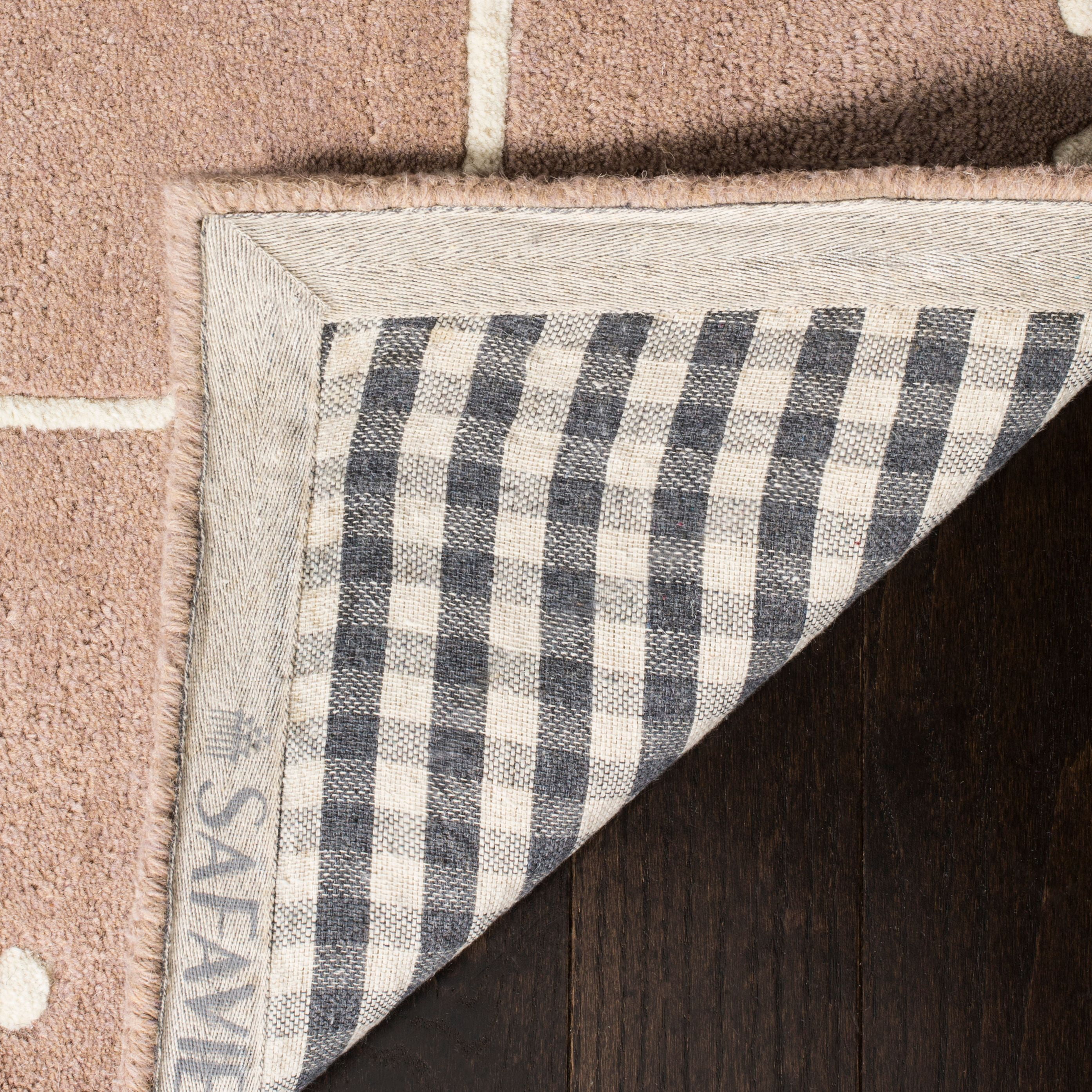 SAFAVIEH Bella Danita Plain Dotted Bordered Wool Area Rug, Beige/Ivory, 5' x 8'