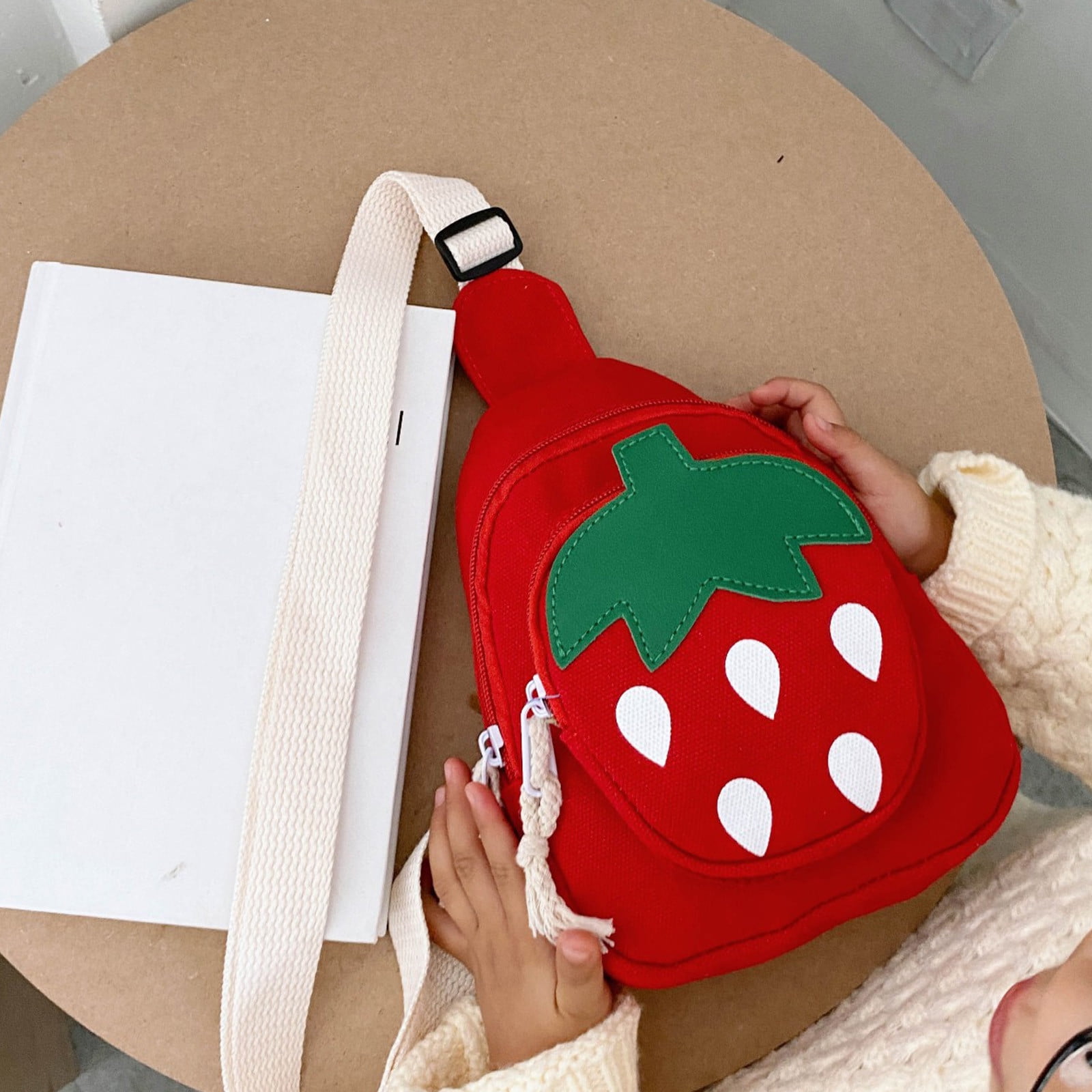 Canopy Red Mini Crossbody Bag พร้อมส่ง สี Cos Canopy Mini