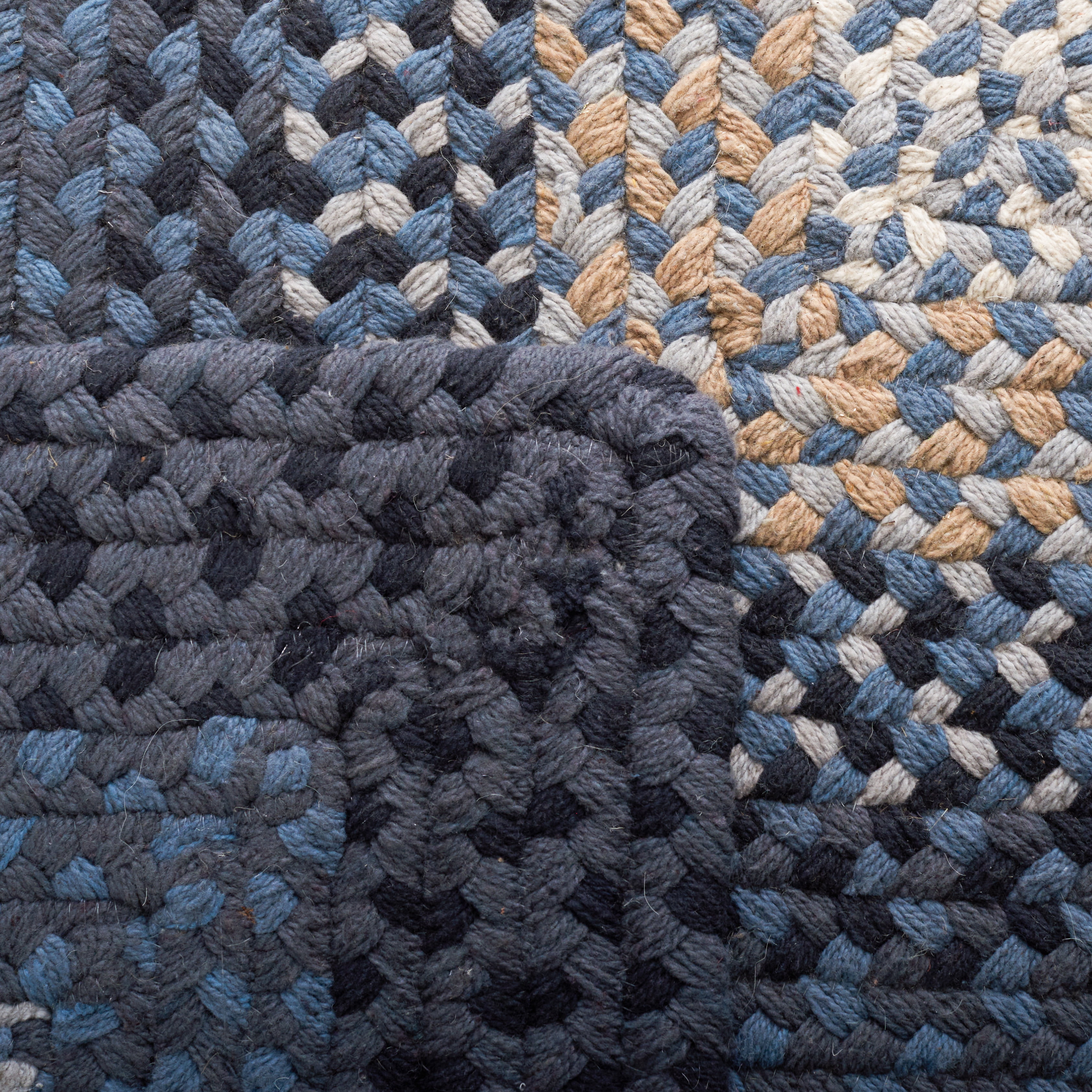 SAFAVIEH Braided Claes Bordered Reversible Area Rug, Dark Gray/Blue, 5' x 8' Oval