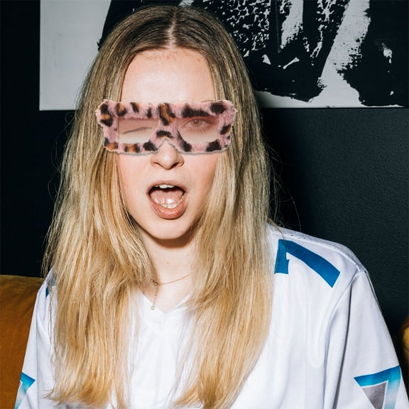 BESTYASH 2Pcs Plush Leopard Sunglasses Unisex Trendy Party Eyewear Fancy Dress Accessories