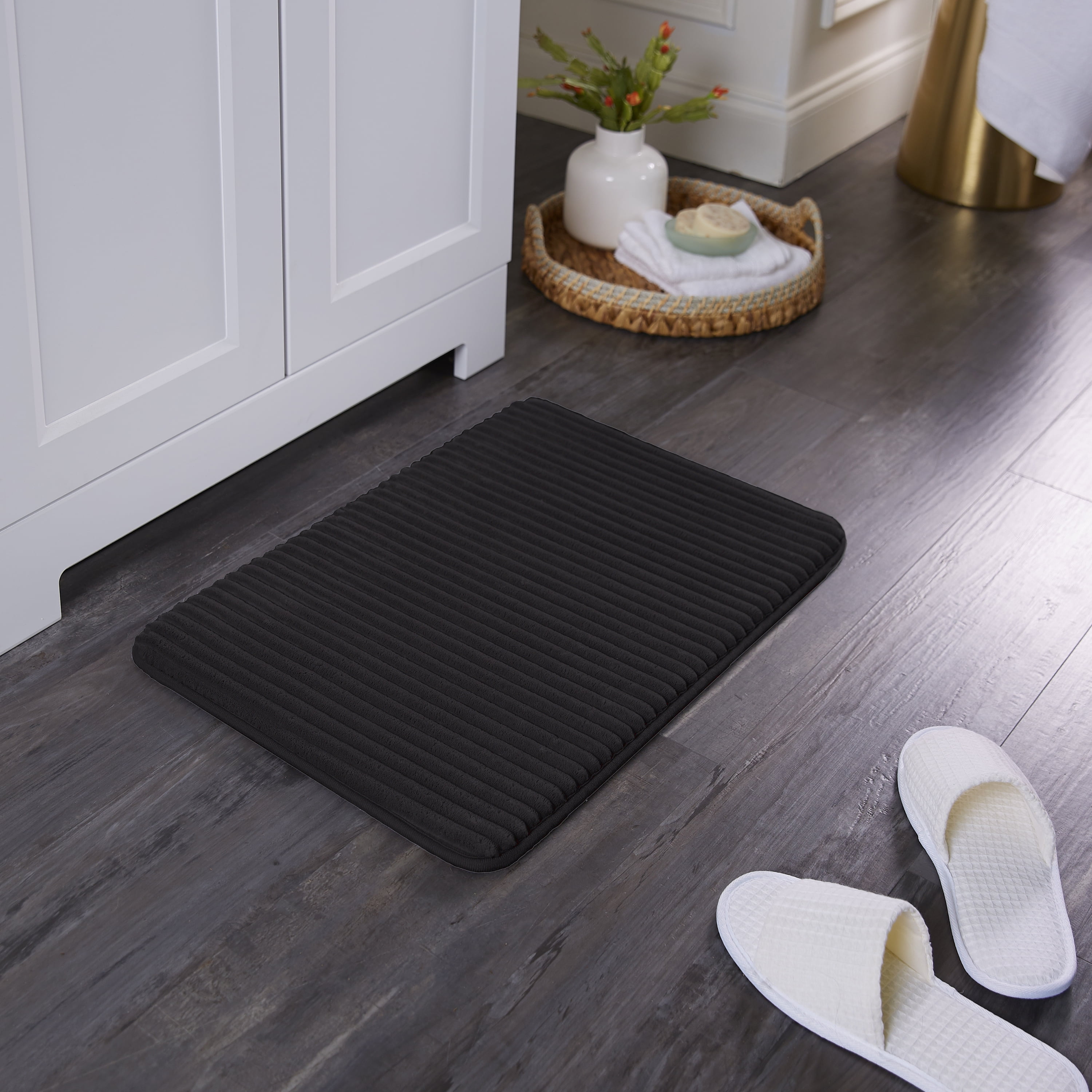 Mainstays Quick Dry Memory Foam Bath Rug, Rich Black, 20" x 30