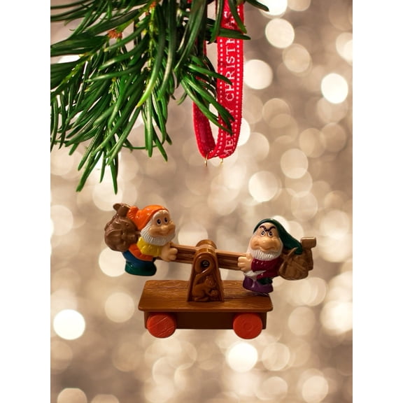1990 Disney Railroad Handcar Snow White 7 Dwarfs ORNAMENT Figure Figurine Charm Â· 376762538640