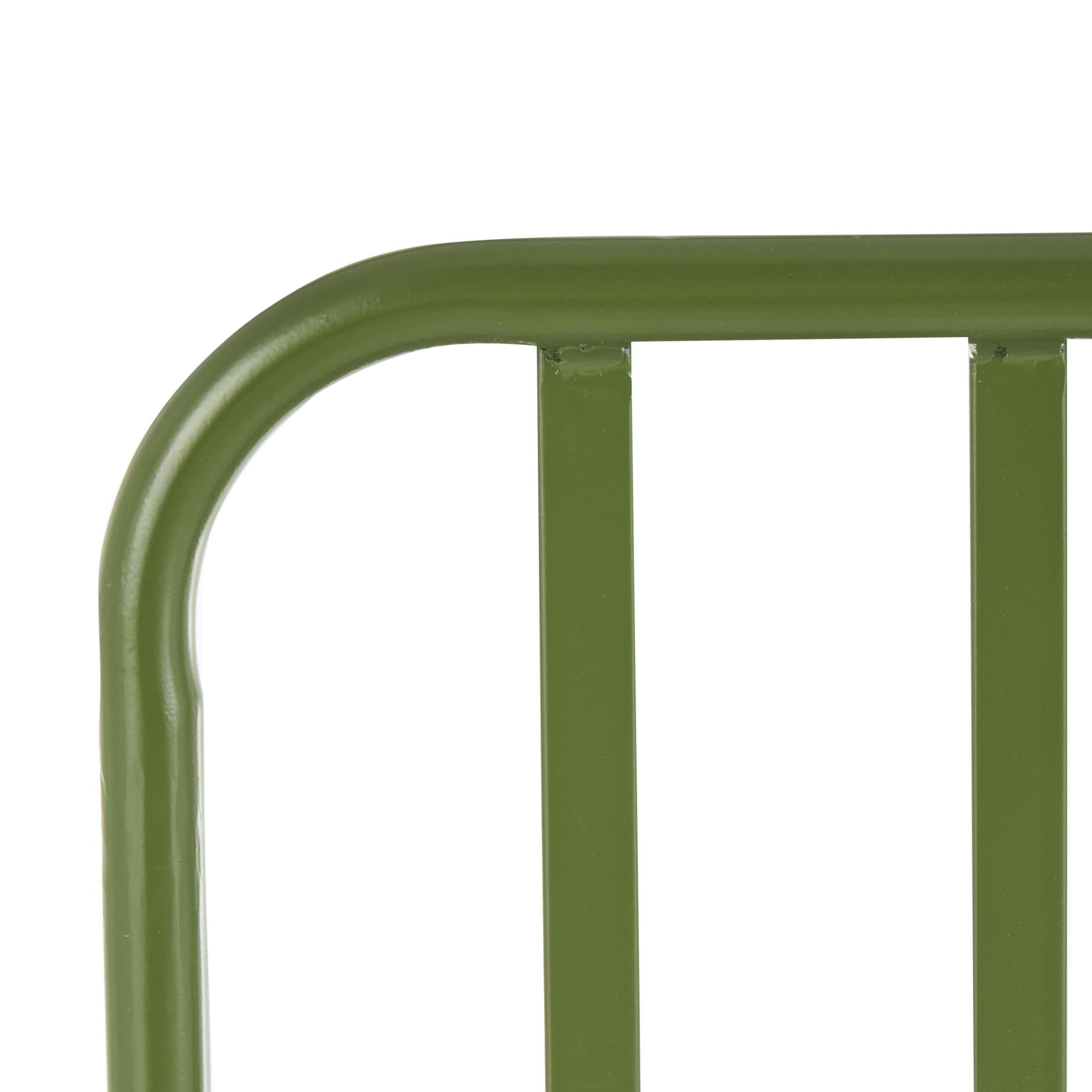 DecMode Metal Slatted Outdoor Bench with Curved Armrests, Green