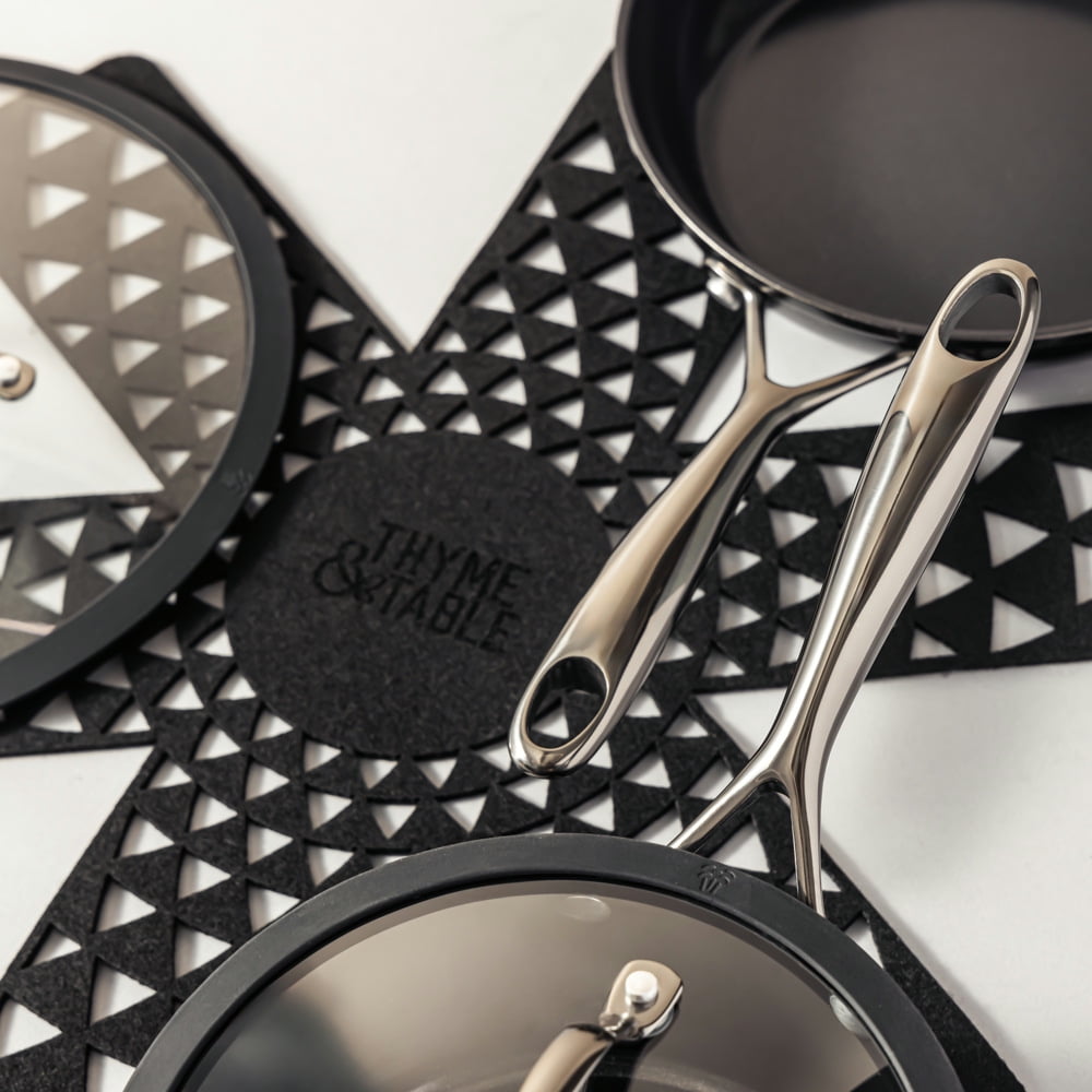 Thyme and Table 12 Piece Nonstick Aluminum Cookware Set, Pots and Pans Set - Gunmetal