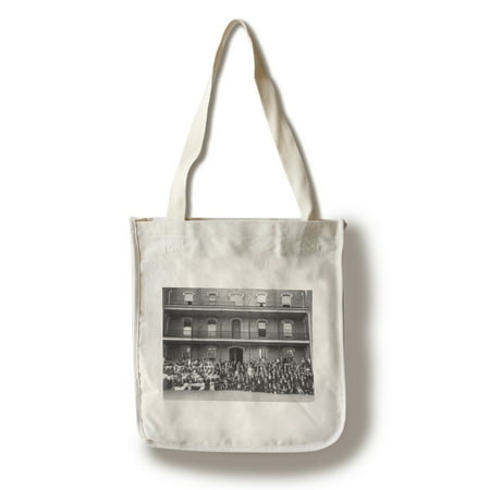 Student Body at Berea College Photograph (100% Cotton Tote Bag - (Best Totes For College Students)