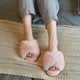 thumbnail image 4 of Pantuflas para mujer, punta abierta, peludas, esponjosas, para casa, acogedoras, de espuma viscoelástica, antideslizantes, de felpa, cruzadas, peludas, para interior y exterior Xemadio 2034321-7, 4 of 9
