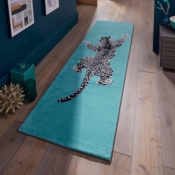 AVYAY RUGS Avyay Rugs Animal Print Climbing Jaguar Handmade Light Blue Runner Rugs, 6 x 9 FT, New Zealand Wool
