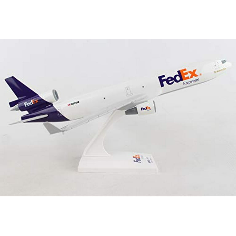 FedEx フェデックス MD-11 1/200 Amazon.com: Daron Skymarks Fedex Md-11 (1/200 Scale) : Arts