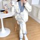 thumbnail image 5 of Ropa de lactancia de algodón de aire para mujer, pijamas de dos piezas de algodón para lactancia posparto, ropa de casa cálida con cuello en V para primavera 2023, 5 of 5