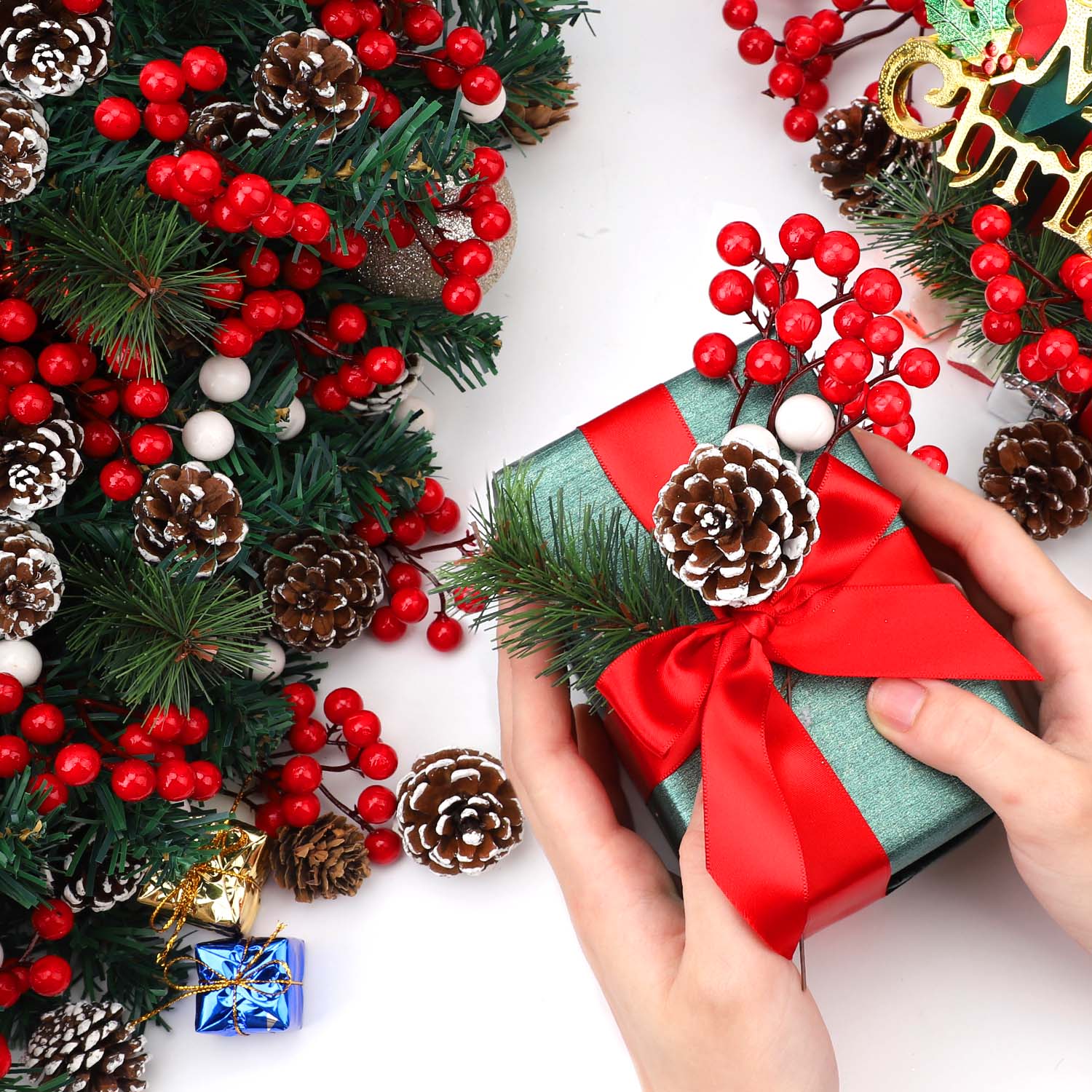 Ayieyill 115 Piece Christmas Pine Cones and Ornaments Set photo 3