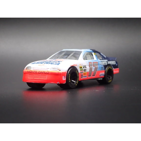(Open Box) 1997 CHEVY CHEVROLET MONTE CARLO DARRELL WALTRIP NASCAR 1:64 SCALE DIECAST CAR