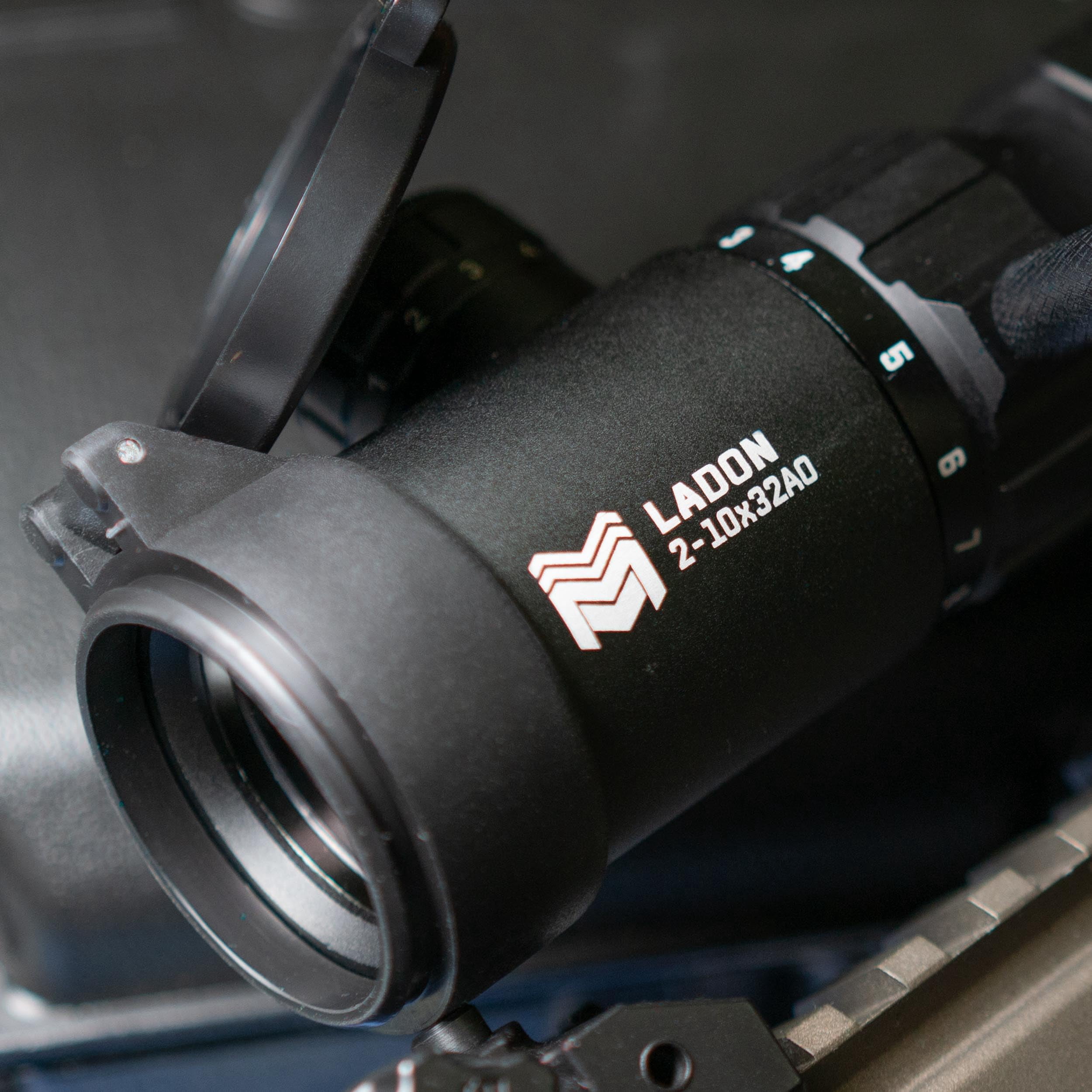 Monstrum Ladon 2-10x32 MPVO Rifle Scope with AO Adjustable Objective and Offset Scope Mount | CM9