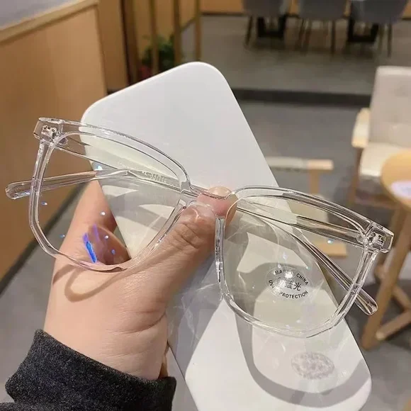 Typpkmm Vintage Transparent Computer with Glasses Frame Women Men Anti Light Blue