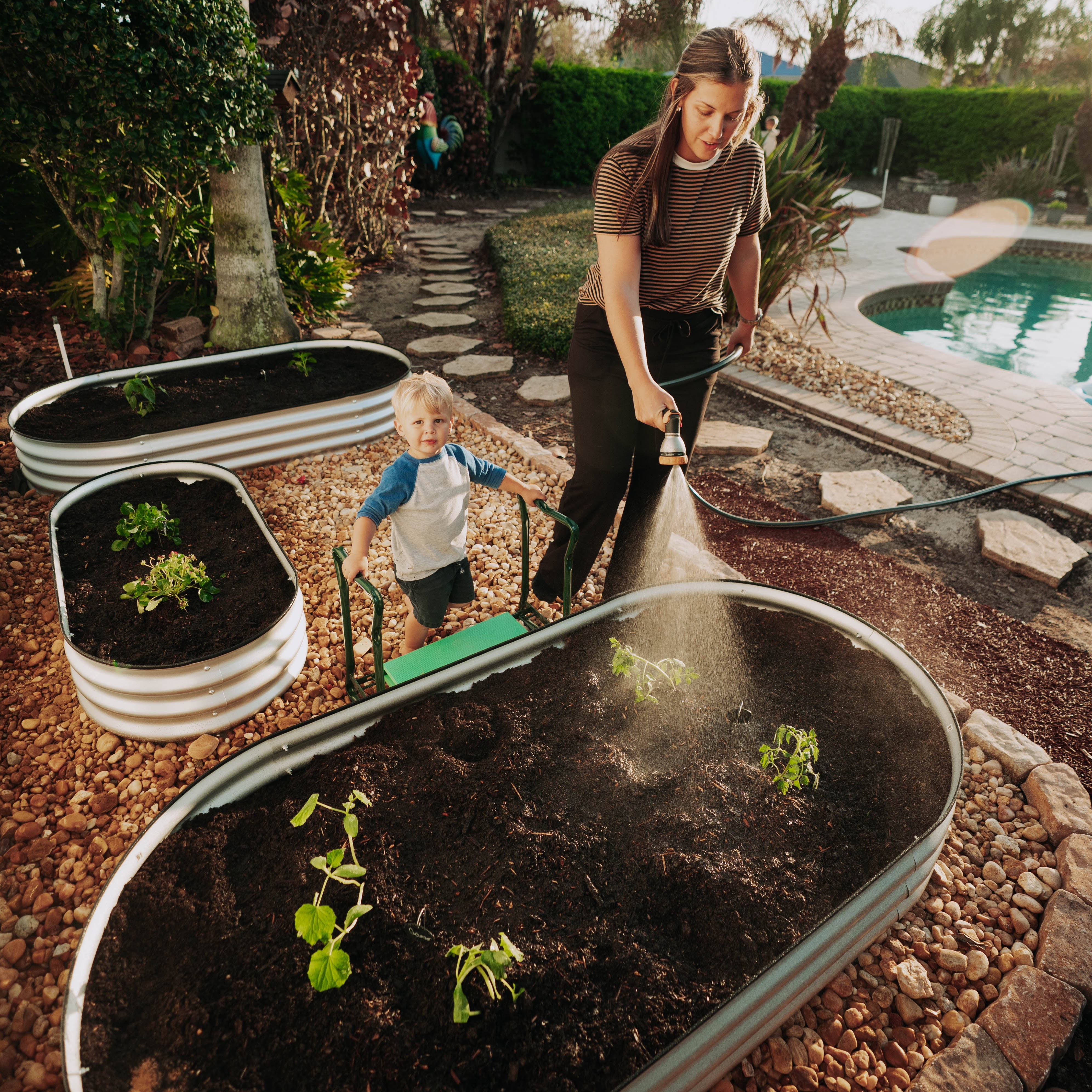 Backyard Expressions Home Galvanized Raised Garden Bed Kit 6x3x1ft, Planter Box Raised Garden Beds Outdoor, Easy Assembly Metal Raised Bed for Gardening Vegetables, Fruits, Flowers - Silver