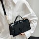 thumbnail image 5 of Bolso casual para mujer con correa ajustable, bolso de gelatina de color sólido, bolso de playa de verano, 5 of 7