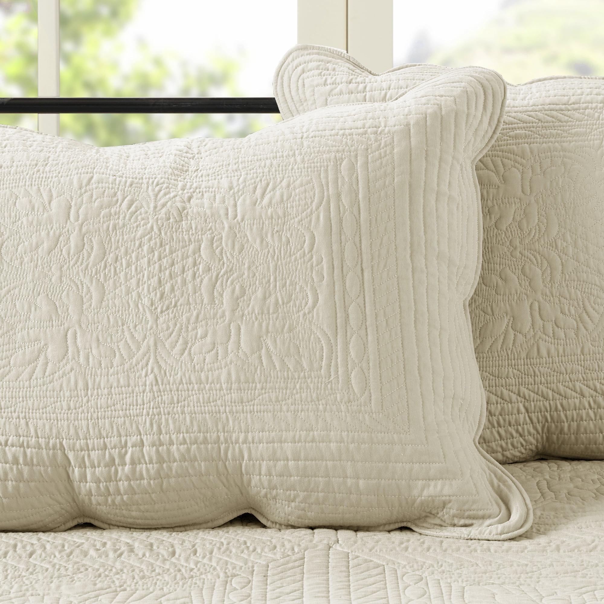 Home Essence Quilted Scalloped Edge Cream 6 Piece Daybed Set, Twin