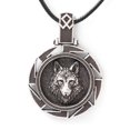 thumbnail image 1 of Colgante HAQUIL con medallón de Kolovrat eslavo con forma de lobo, 1 of 8
