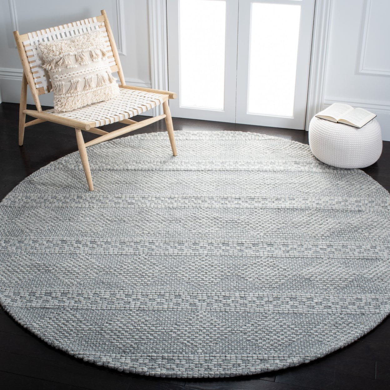 SAFAVIEH Marbella Matilda Diamond Area Rug, Silver/Grey, 4' x 6'