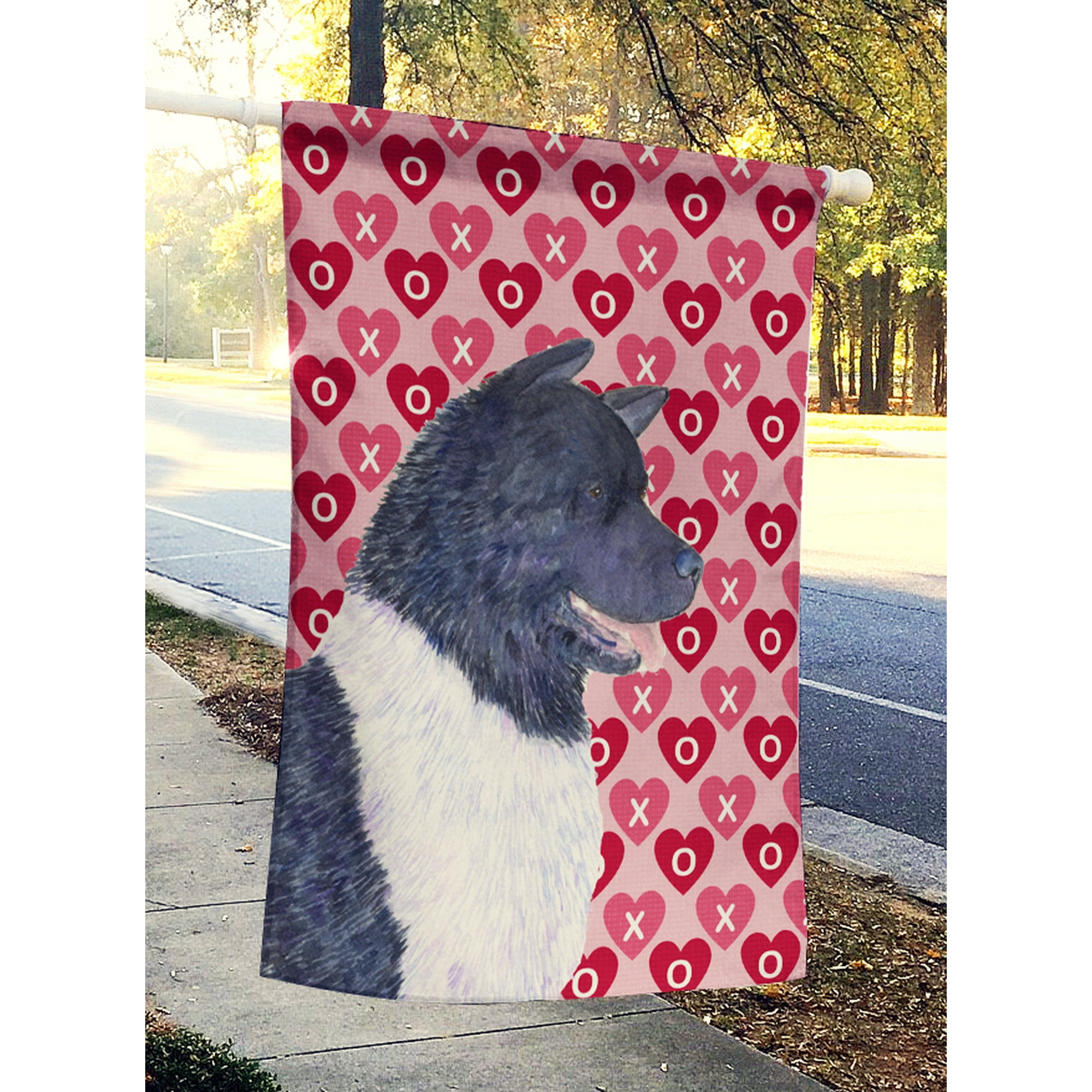 ふら‪⸜❤︎⸝‬ Carolines Treasures SS4521CHF 28 x 40 In. Akita Hearts Love