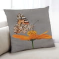 thumbnail image 1 of Ahgly Company Coussin d'Intérieur Insectes Papillon, 18 Pouces par 18 Pouces, 1 of 6