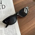 thumbnail image 1 of Gafas de sol con forma de ojo de gato para hombre y mujer, lentes de sol de estilo Retro Premium, protección solar, diseño de lujo, Uv400, 1 of 4