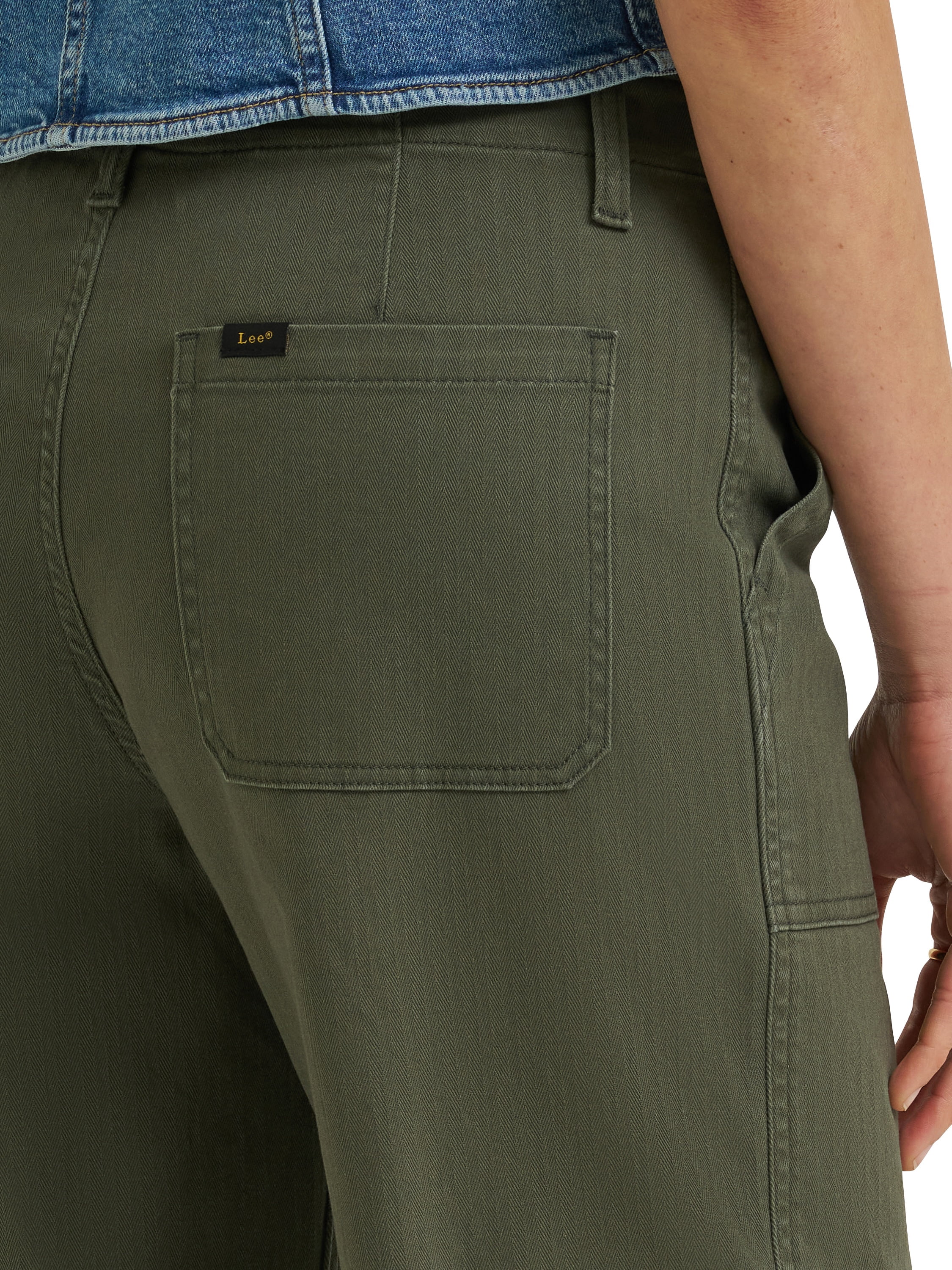 Lee® Women's and Plus Heritage Loose Straight Utility Cargo Pant