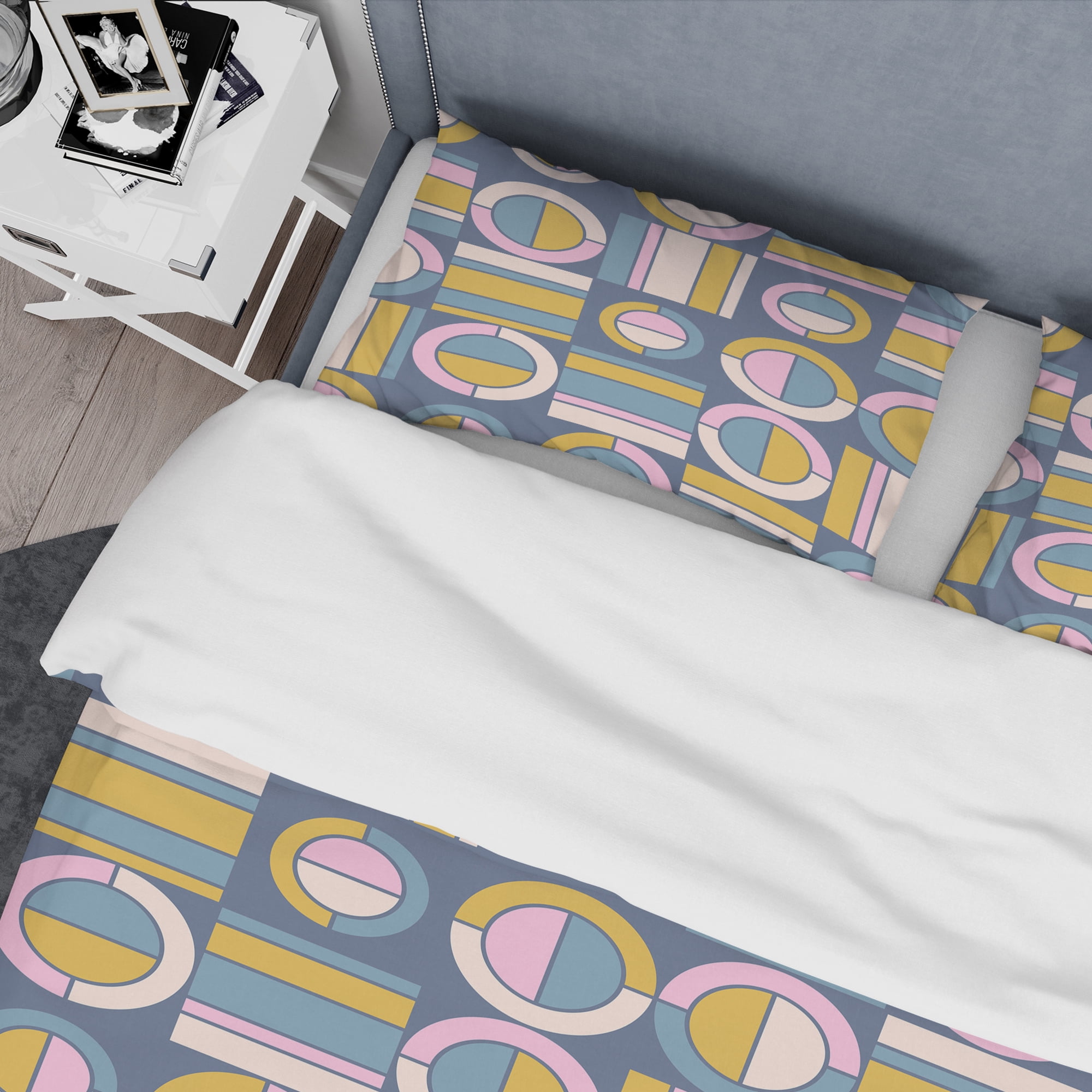 Designart 'Retro Circular Design I' Mid-Century Modern Duvet Cover Set