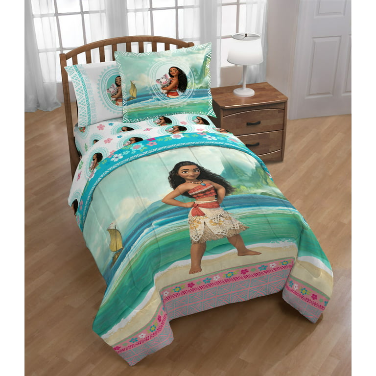 Moana Bed Linen Set, Moana Pattern, Duvet Cover, 220 x 240 cm, with  Pillowcases and Zip, Sleeping Comfort, Soft Microfibre Duvet Covers for  Adults and Children : : Home & Kitchen