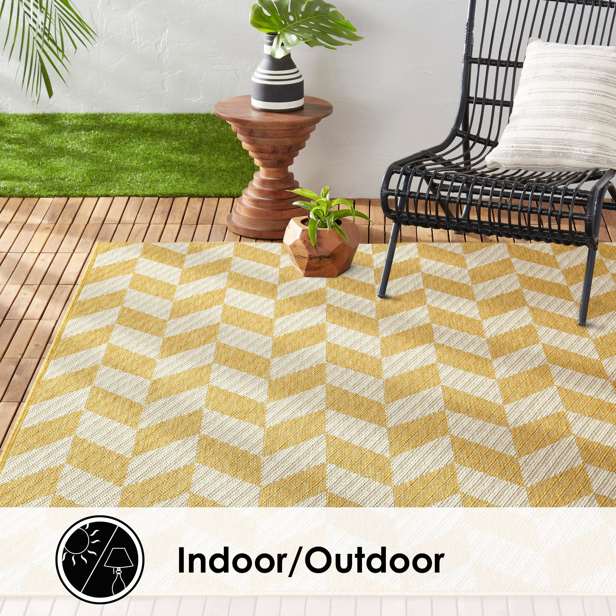 Nicole Miller New York Patio Country Calla Contemporary Herringbone Indoor/Outdoor Area Rug, Yellow/Cream, 6'6"x9'2"