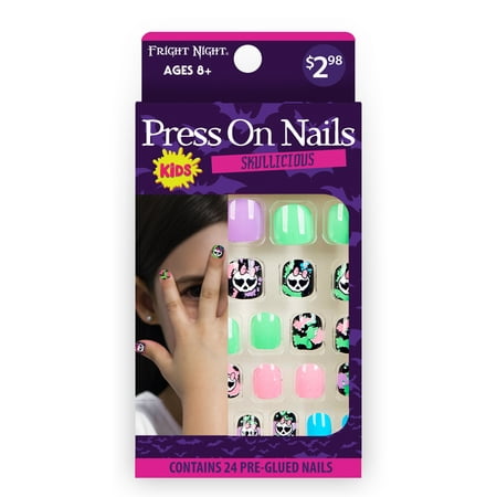 Fright Night Skullicious Nails, 24 Nails