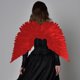 thumbnail image 2 of Alas de ángel con correas elásticas Alas de plumas Cosplay para de Halloween Rojo, 2 of 9