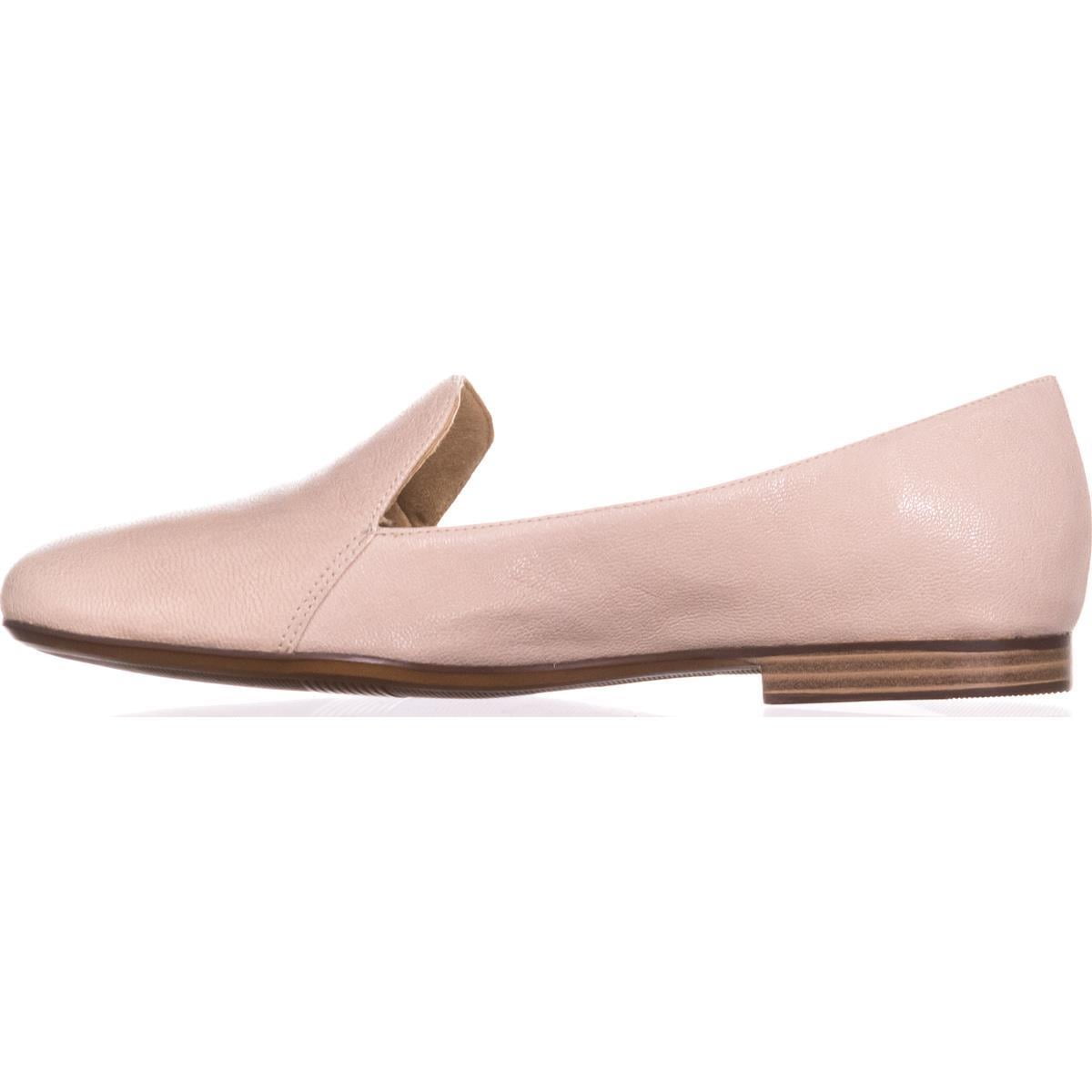 Womens naturalizer Emiline Classic Slip On Loafers, Porcelain Leather Womens naturalizer Emiline Classic Slip On Loafers, Porcelain Leather