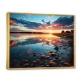 thumbnail image 2 of Designart "Delaware Coastal horizon II" Landscapes Floater Framed Wall Art Living Room, 2 of 7