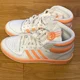 thumbnail image 1 of Ad-id-as Originals Top Ten RB Women size 7.5, 1 of 6